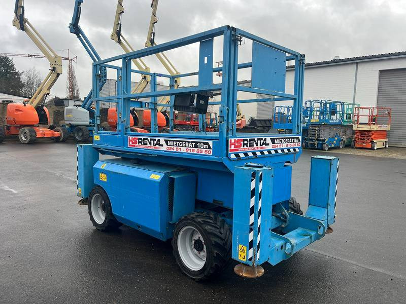Genie GS2668 RT diesel 4x4 10m (1527) - Nacelle ciseaux: photos 5 Genie GS2668 RT diesel 4x4 10m (1527) - Nacelle ciseaux: photos 5