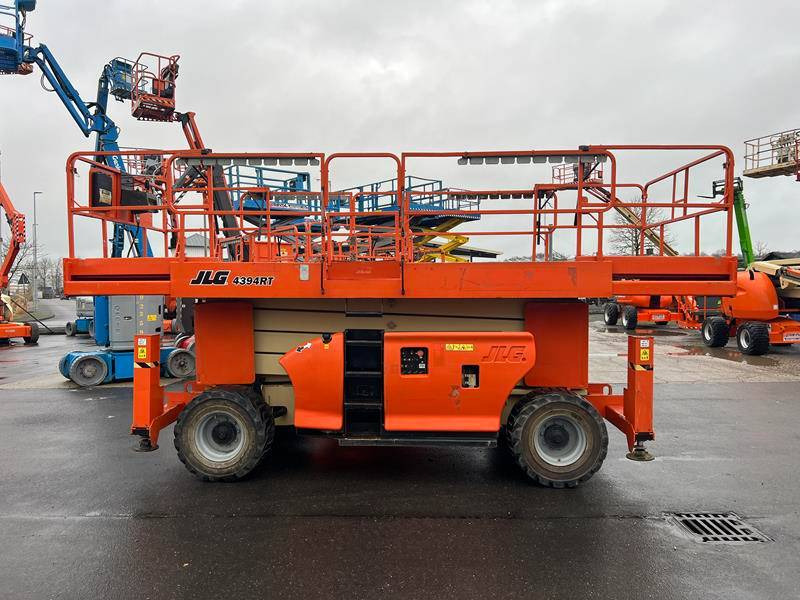 JLG 4394 RT diesel 4x4 15m (1747) - Nacelle ciseaux: photos 2 JLG 4394 RT diesel 4x4 15m (1747) - Nacelle ciseaux: photos 2