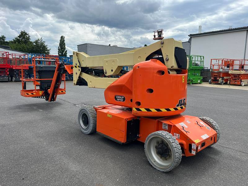 JLG E400AJPN elektro 14m (1779) - Nacelle articulée: photos 5 JLG E400AJPN elektro 14m (1779) - Nacelle articulée: photos 5