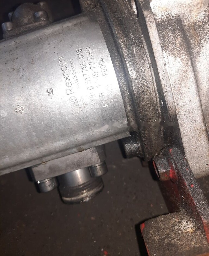 Cummins B10/ B12 Volvo - Pompe à huile pour Bus: photos 2 Cummins B10/ B12 Volvo - Pompe à huile pour Bus: photos 2