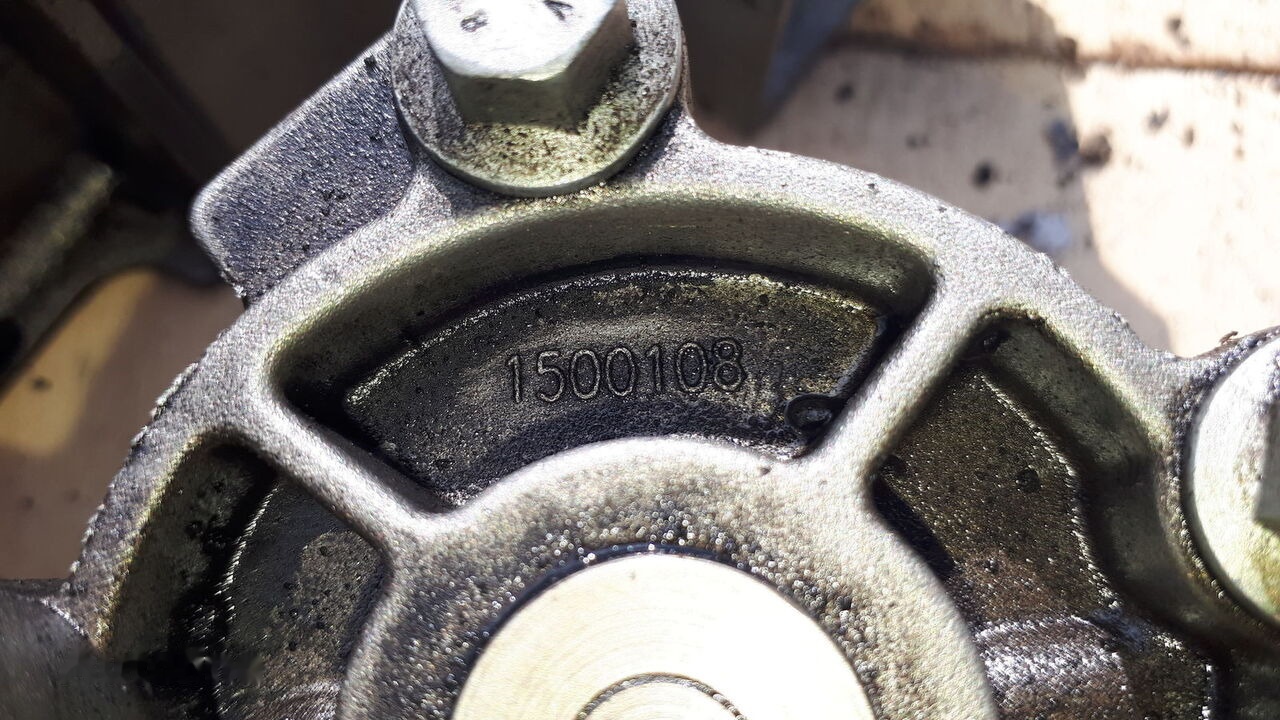 Cummins B10/ B12 Volvo - Pompe à huile pour Bus: photos 3 Cummins B10/ B12 Volvo - Pompe à huile pour Bus: photos 3
