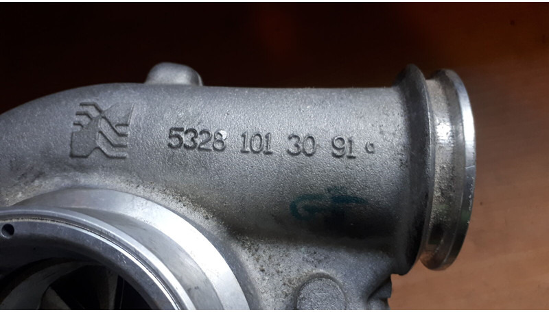 MAN Cummens K29- D2066/ Mersedes OM 457 - Turbocompresseur: photos 3 MAN Cummens K29- D2066/ Mersedes OM 457 - Turbocompresseur: photos 3