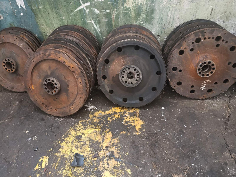 MAN Cummens d2876 / D12C/ D12A/ OM457. OM447. - Vilebrequin: photos 3 MAN Cummens d2876 / D12C/ D12A/ OM457. OM447. - Vilebrequin: photos 3