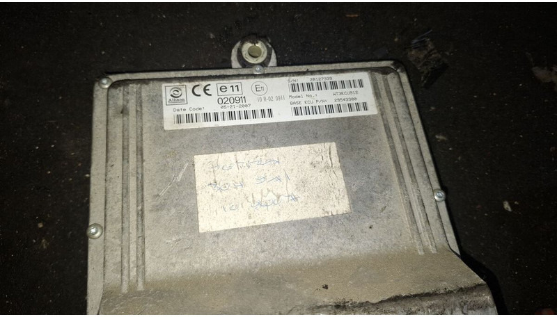 Mercedes-Benz - Bloc de gestion: photos 5 Mercedes-Benz - Bloc de gestion: photos 5