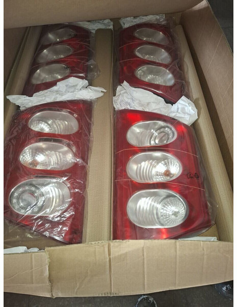 Volvo B12-9700 - Lumière/ Éclairage: photos 2 Volvo B12-9700 - Lumière/ Éclairage: photos 2