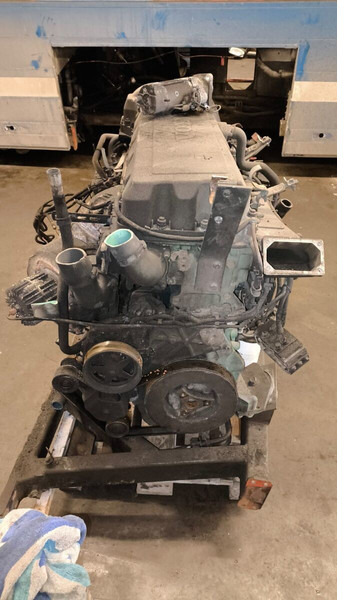 Volvo D9B380/ D9B-360 .G9A-300 D9B310. D9A.-340 - Moteur: photos 4 Volvo D9B380/ D9B-360 .G9A-300 D9B310. D9A.-340 - Moteur: photos 4