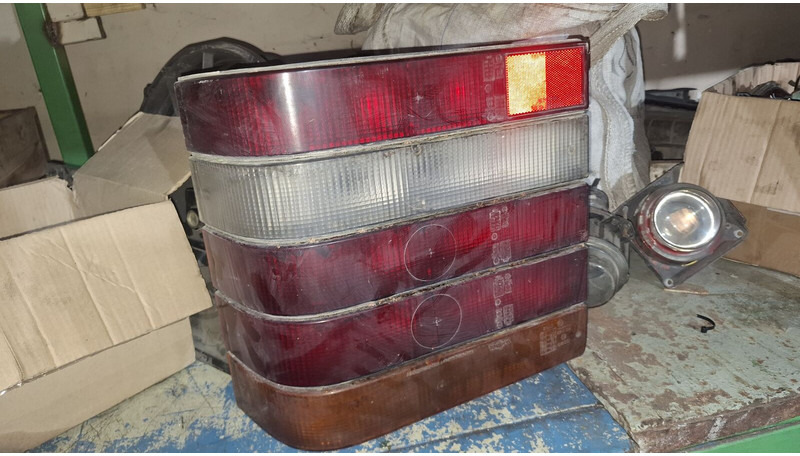 Volvo - Clignotants: photos 2 Volvo - Clignotants: photos 2