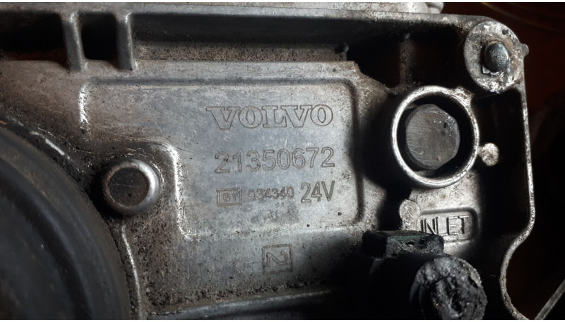 Volvo Помпа подкачки АБЛУ Б12 с подкачкой - Filtre à carburant: photos 5 Volvo Помпа подкачки АБЛУ Б12 с подкачкой - Filtre à carburant: photos 5