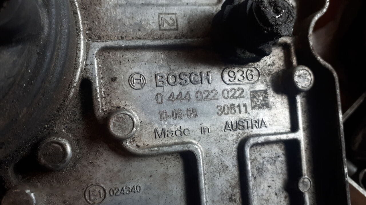 Volvo Pompa podkachki ABLU B12 s podkachkoy Volvo B12 - Filtre à carburant pour Bus: photos 1 Volvo Pompa podkachki ABLU B12 s podkachkoy Volvo B12 - Filtre à carburant pour Bus: photos 1