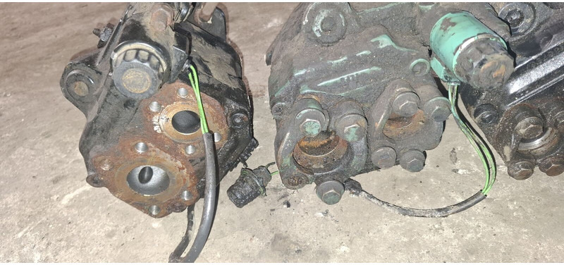 Volvo R902559690/ . R902421540 - Pompe hydraulique: photos 3 Volvo R902559690/ . R902421540 - Pompe hydraulique: photos 3