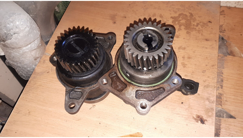 Volvo привода шкивов ремней и топливного насоса - Vilebrequin: photos 4 Volvo привода шкивов ремней и топливного насоса - Vilebrequin: photos 4