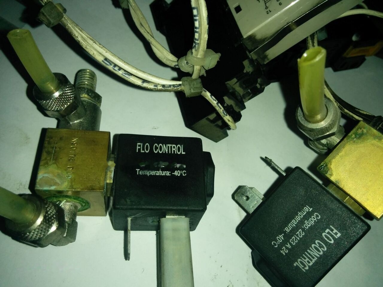 WABCO 4460550520.\FLO Control 22123A24\0839W3 - Bloc de gestion pour Bus: photos 2 WABCO 4460550520.\FLO Control 22123A24\0839W3 - Bloc de gestion pour Bus: photos 2