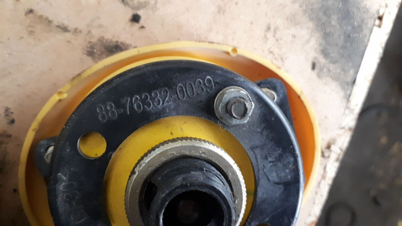 WABCO Volvo - Valve de frein pour Bus: photos 4 WABCO Volvo - Valve de frein pour Bus: photos 4