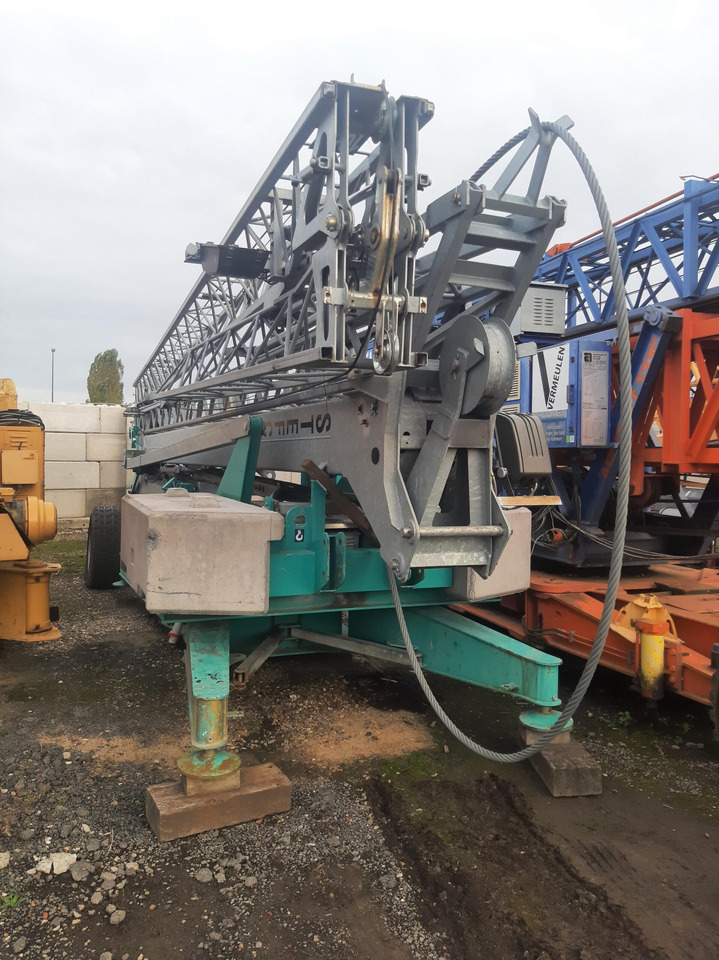 Cattaneo CM 82S4 - Grue à montage rapide: photos 1 Cattaneo CM 82S4 - Grue à montage rapide: photos 1