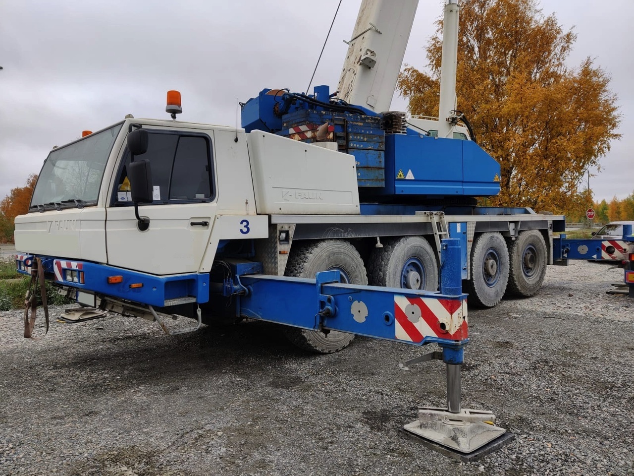 Tadano Faun ATF90G-4 - Grue tout-terrain: photos 1 Tadano Faun ATF90G-4 - Grue tout-terrain: photos 1