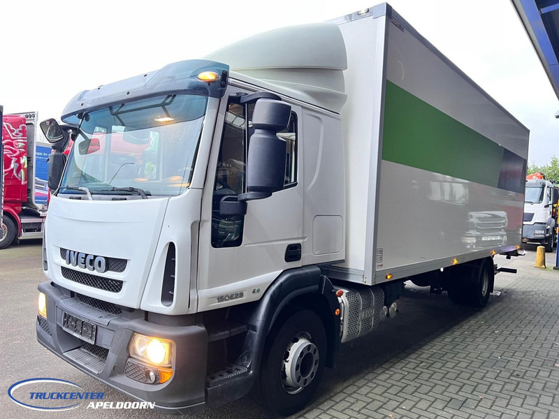 Iveco Eurocargo 150E28 175.650 km, AC, 3 Stoelen, 2000 kg lift, 6 Cilinder - Camion fourgon: photos 3 Iveco Eurocargo 150E28 175.650 km, AC, 3 Stoelen, 2000 kg lift, 6 Cilinder - Camion fourgon: photos 3