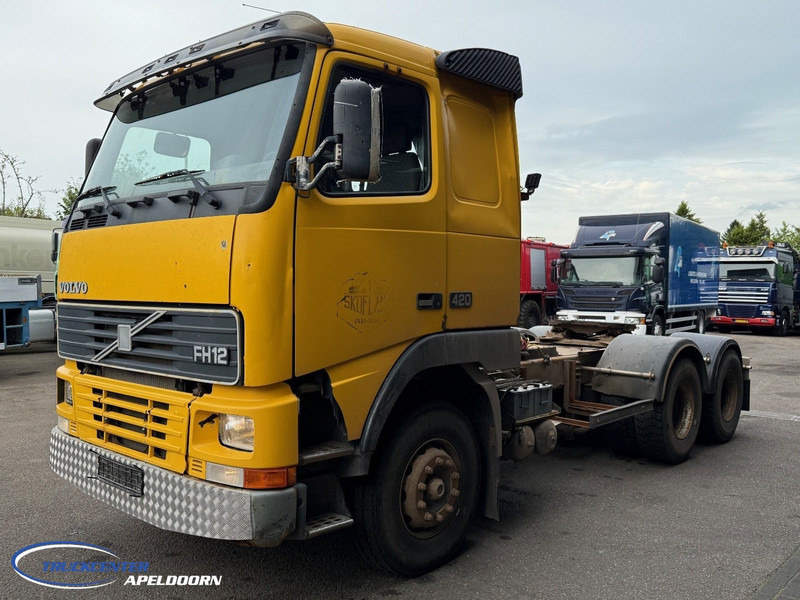 Volvo FH 12 - 420 6x4, Handgeschakeld, Hydrauliek - Tracteur routier: photos 3 Volvo FH 12 - 420 6x4, Handgeschakeld, Hydrauliek - Tracteur routier: photos 3
