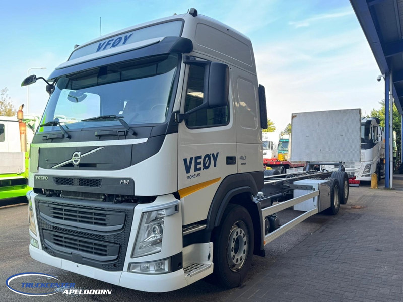 Volvo FM 410 379000 km, 6x2, Globetrotter - Châssis cabine: photos 4 Volvo FM 410 379000 km, 6x2, Globetrotter - Châssis cabine: photos 4