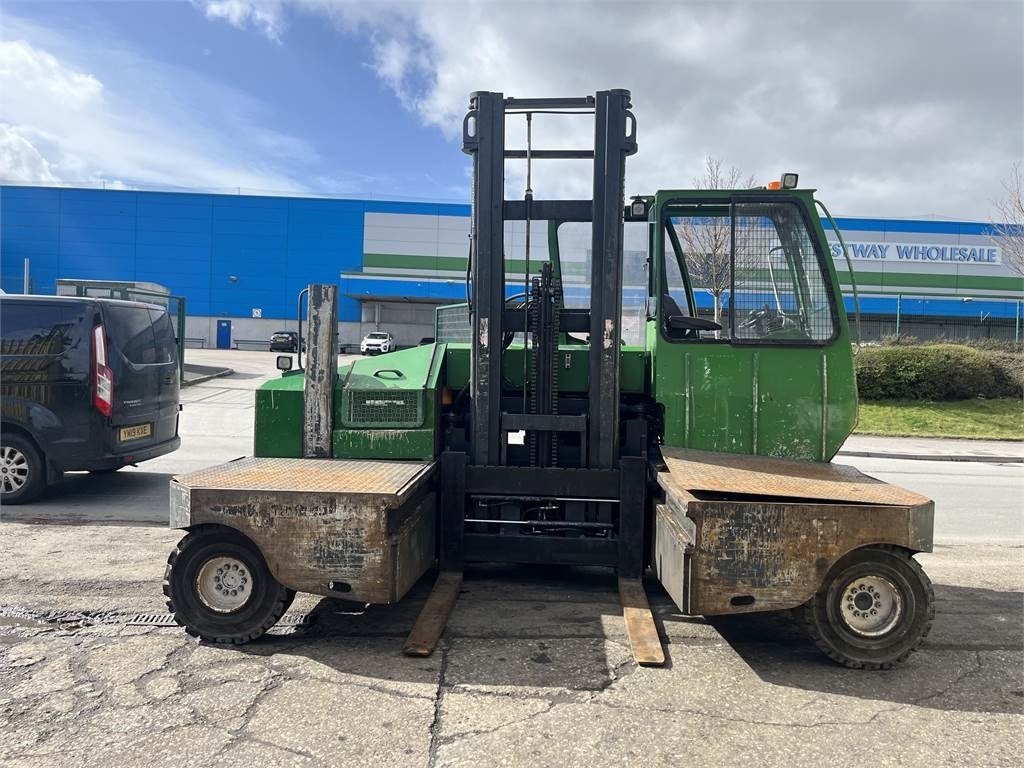 Combilift C5000SL - Chariot latéral: photos 3 Combilift C5000SL - Chariot latéral: photos 3