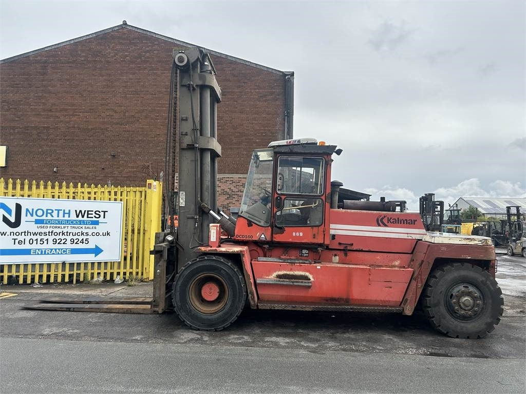 Kalmar DCD160-12 - Chariot élévateur diesel: photos 1 Kalmar DCD160-12 - Chariot élévateur diesel: photos 1