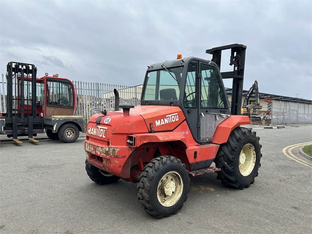 Manitou M26-4 - Chariot tout terrain: photos 3 Manitou M26-4 - Chariot tout terrain: photos 3