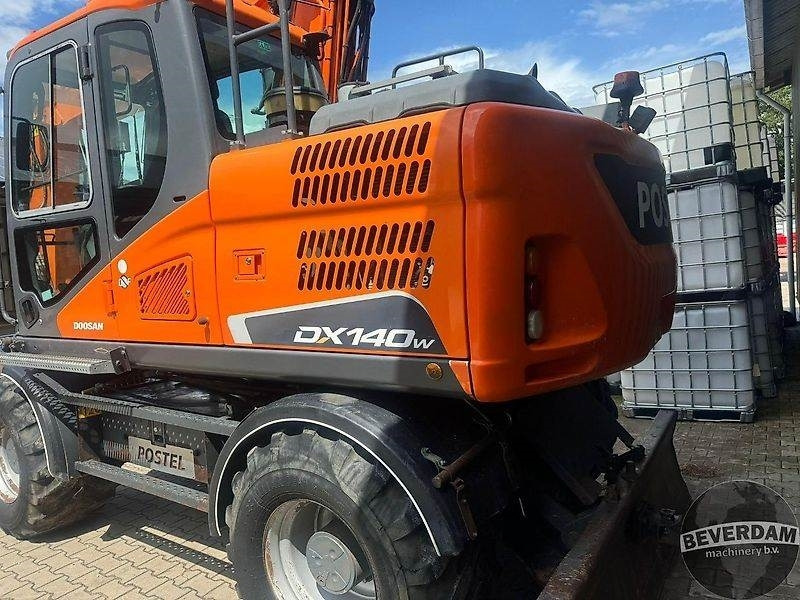 Doosan DX140W - Pelle sur chenille: photos 5 Doosan DX140W - Pelle sur chenille: photos 5