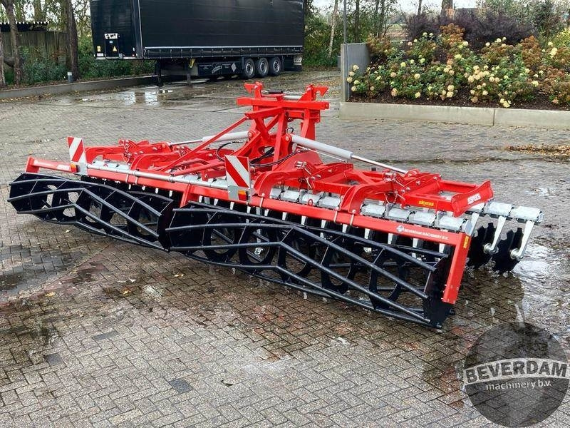 Evers Skyros 44-616 - Cover crop: photos 3 Evers Skyros 44-616 - Cover crop: photos 3