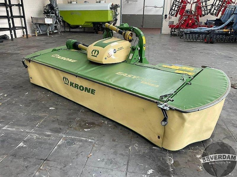 Krone Easy Cut F320 M - Faucheuse: photos 1 Krone Easy Cut F320 M - Faucheuse: photos 1