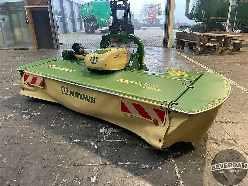 Krone F320M Push - Faucheuse: photos 1 Krone F320M Push - Faucheuse: photos 1