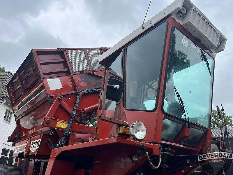 Hesston 7730 - Machine agricole: photos 5 Hesston 7730 - Machine agricole: photos 5