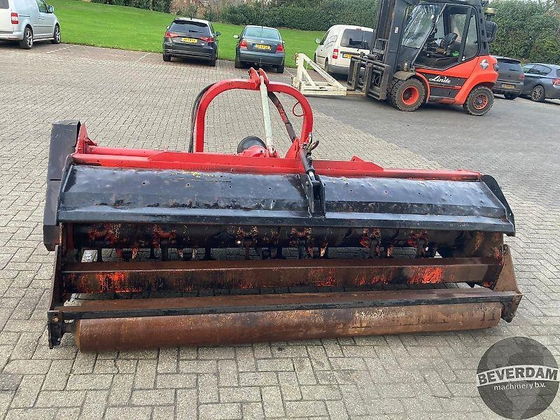 Klepelmaaier 3m - Machine agricole: photos 5 Klepelmaaier 3m - Machine agricole: photos 5