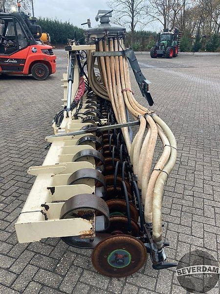 Roelama RZ 80 Zodebemester - Epandeurs: photos 5 Roelama RZ 80 Zodebemester - Epandeurs: photos 5