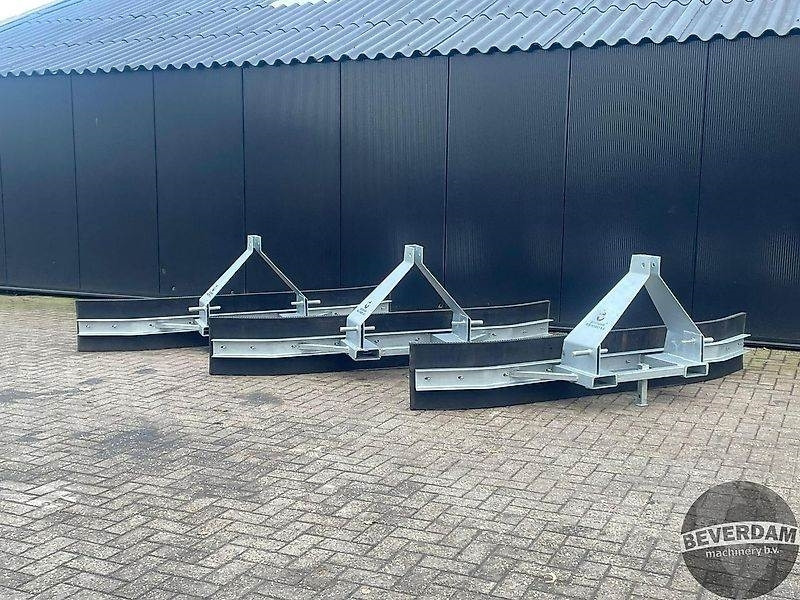 Rubberschuif trekker en lepelbevestiging - Lame: photos 1 Rubberschuif trekker en lepelbevestiging - Lame: photos 1