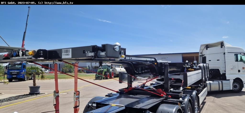 Krone Sattelauflieger Container Chassi SDC 27 eLTU5-2 Krone Sattelauflieger Container Chassi SDC 27 eLTU5-2 - Semi-remorque porte-conteneur/ Caisse mobile: photos 1 Krone Sattelauflieger Container Chassi SDC 27 eLTU5-2 Krone Sattelauflieger Container Chassi SDC 27 eLTU5-2 - Semi-remorque porte-conteneur/ Caisse mobile: photos 1