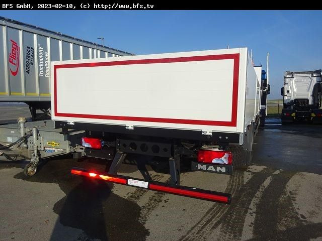 MAN TGM (TG3) 18.320 4x2 BL CH Langmaterialträger, P - Camion plateau: photos 3 MAN TGM (TG3) 18.320 4x2 BL CH Langmaterialträger, P - Camion plateau: photos 3