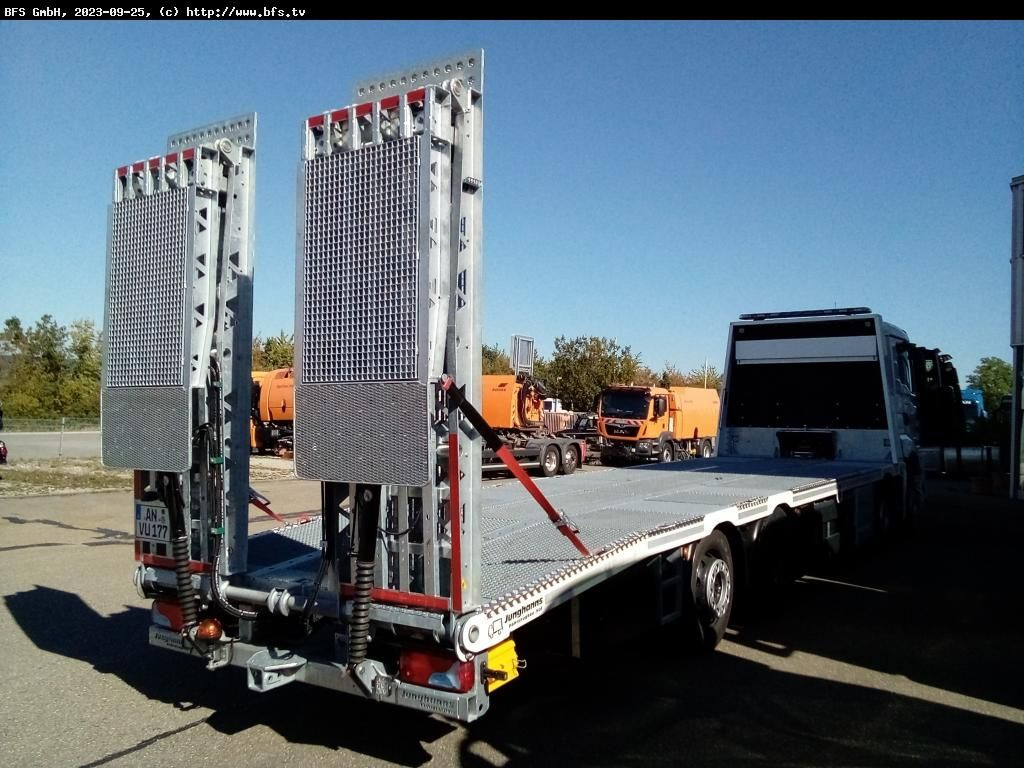 MAN TGS (TG3) 35.430 8x2-6 BL CH NN, Plattform Aufba - Remorqueuse: photos 3 MAN TGS (TG3) 35.430 8x2-6 BL CH NN, Plattform Aufba - Remorqueuse: photos 3