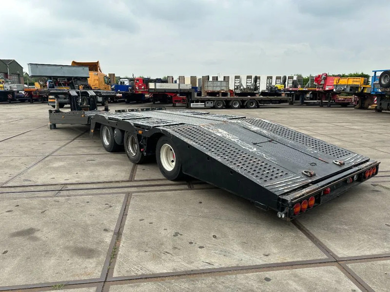 Bodex 3 AXLE TRUCKTRANSPORTER - Semi-remorque porte-voitures: photos 5 Bodex 3 AXLE TRUCKTRANSPORTER - Semi-remorque porte-voitures: photos 5