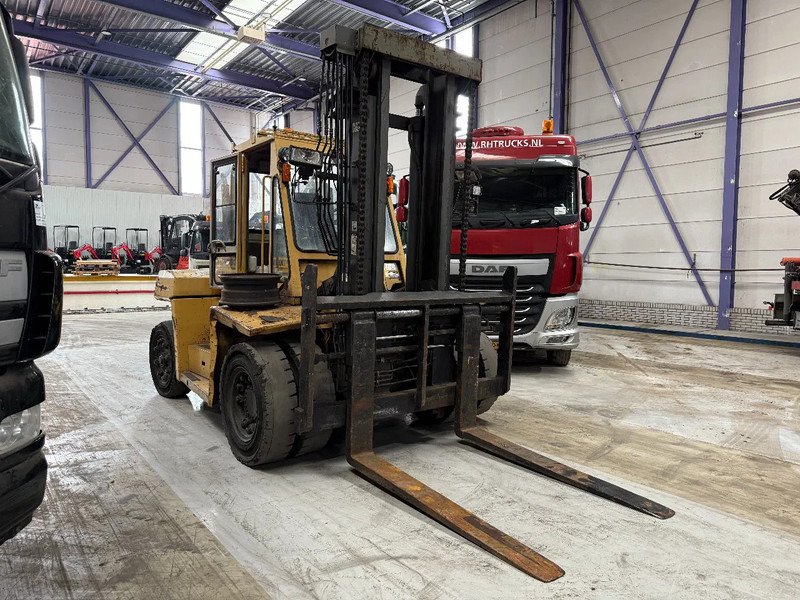 Caterpillar DP100 - ONLY 7.579 HOURS! + NL REGISTRATION! - Chariot élévateur diesel: photos 5 Caterpillar DP100 - ONLY 7.579 HOURS! + NL REGISTRATION! - Chariot élévateur diesel: photos 5