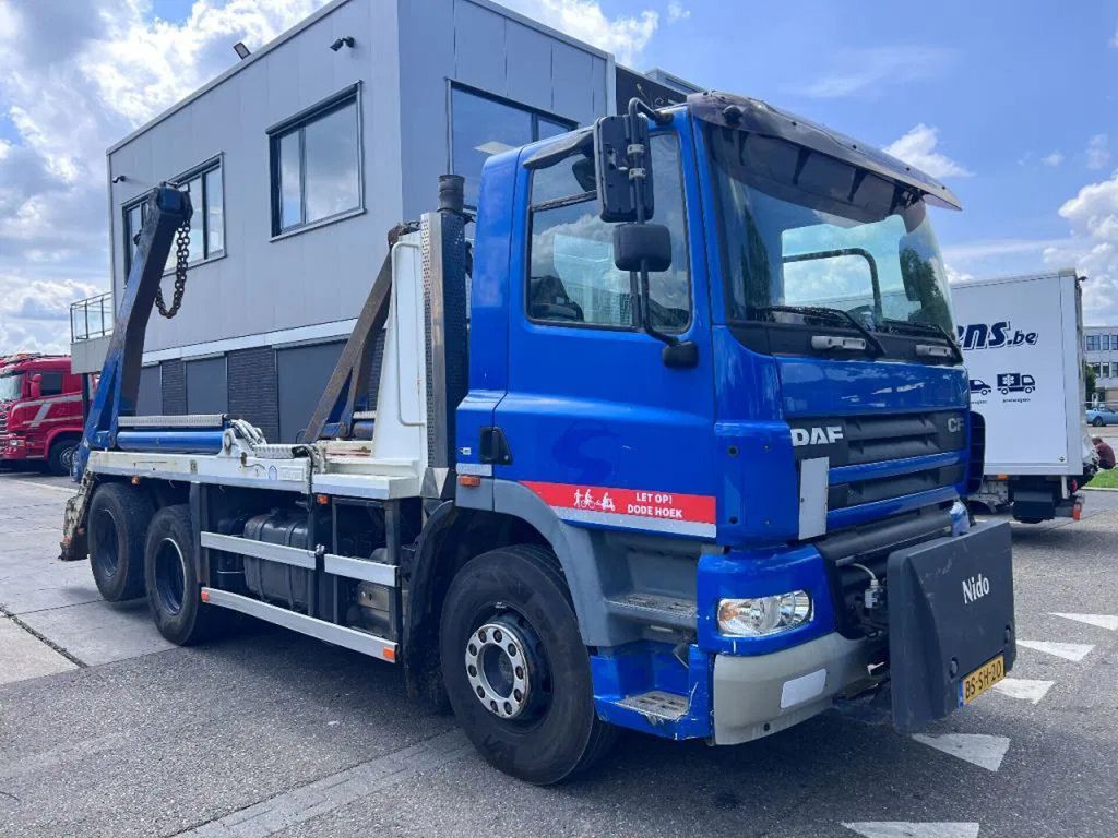 DAF CF 85.360 6X2 EURO 5 - Camion multibenne: photos 3 DAF CF 85.360 6X2 EURO 5 - Camion multibenne: photos 3