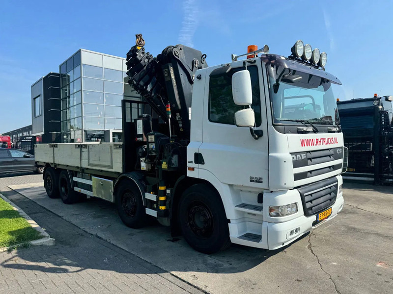 DAF CF 85.360 8x2 + HIAB 422E8 REMOTE CONTROLE - Camion grue: photos 5 DAF CF 85.360 8x2 + HIAB 422E8 REMOTE CONTROLE - Camion grue: photos 5