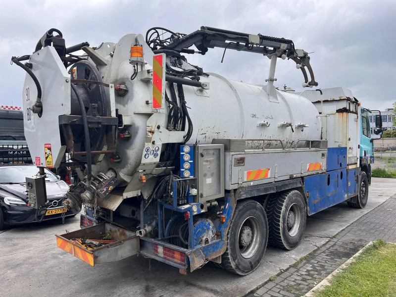 DAF CF 85.380 6X4 VACUUM CLEANER - FULL STEEL - Camion hydrocureur: photos 4 DAF CF 85.380 6X4 VACUUM CLEANER - FULL STEEL - Camion hydrocureur: photos 4