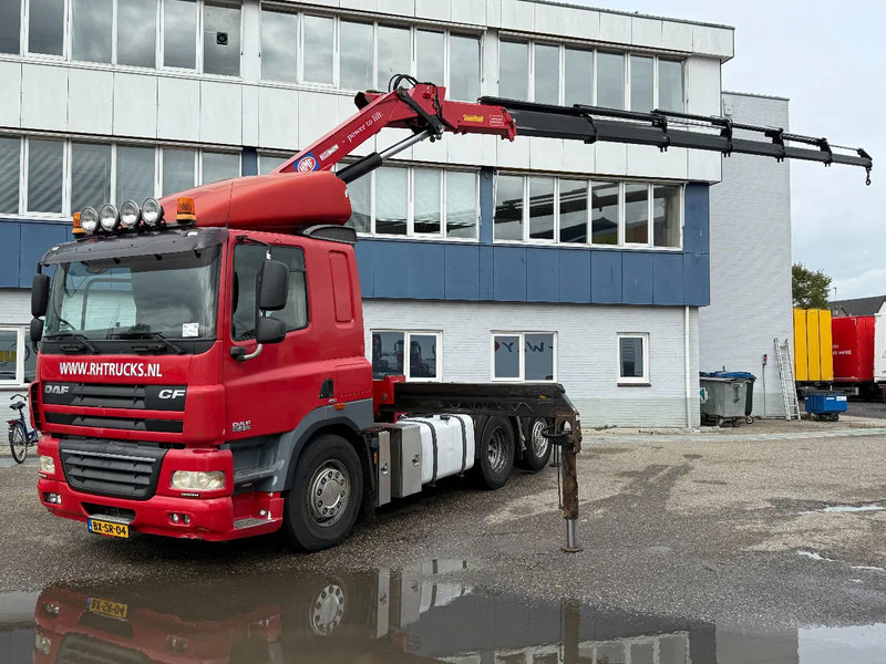DAF CF 85.410 6X2 EURO 5 + HMF 3000K6 + REMOTE CONTROL - Camion grue: photos 1 DAF CF 85.410 6X2 EURO 5 + HMF 3000K6 + REMOTE CONTROL - Camion grue: photos 1