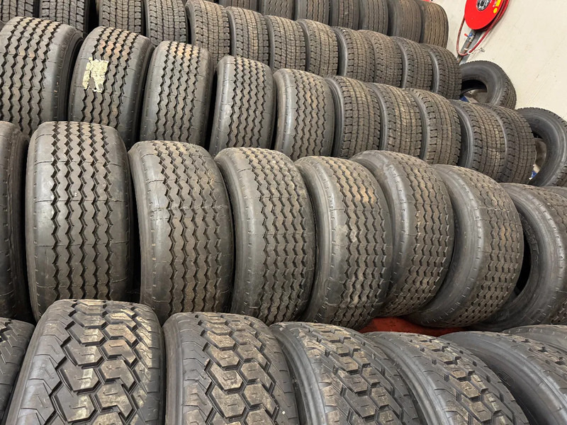 Diversen COVERBANDEN *315/60R22.5 / 385/55R22.5 / 385/65R22.5 TYRES - Pneu pour Camion: photos 5 Diversen COVERBANDEN *315/60R22.5 / 385/55R22.5 / 385/65R22.5 TYRES - Pneu pour Camion: photos 5