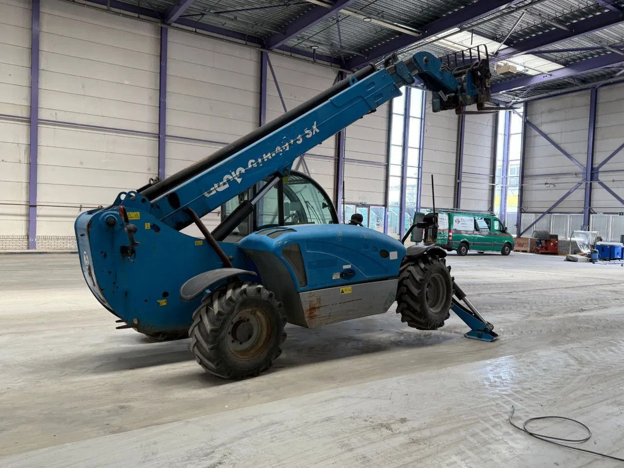 Genie GTH 4013 SX ONLY 3.274 HOURS - Chariot télescopique: photos 4 Genie GTH 4013 SX ONLY 3.274 HOURS - Chariot télescopique: photos 4