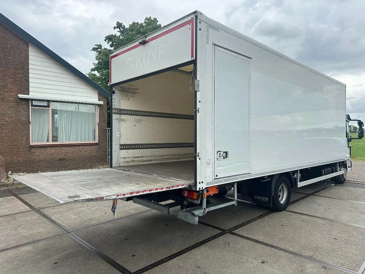 Iveco ML 120 -220 L, DHOLLANDIA LIFT, BOX 730X250X240 - Camion fourgon: photos 4 Iveco ML 120 -220 L, DHOLLANDIA LIFT, BOX 730X250X240 - Camion fourgon: photos 4