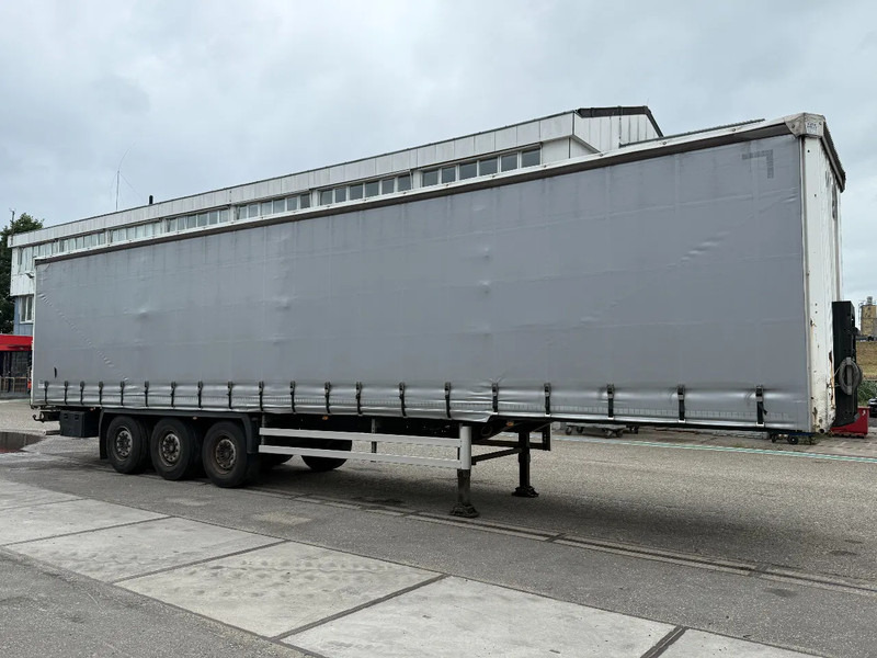 Kässbohrer XS - 3 AXLE - SAF + SLIDING ROOF - DISC BRAKES - Semi-remorque rideaux coulissants: photos 2 Kässbohrer XS - 3 AXLE - SAF + SLIDING ROOF - DISC BRAKES - Semi-remorque rideaux coulissants: photos 2