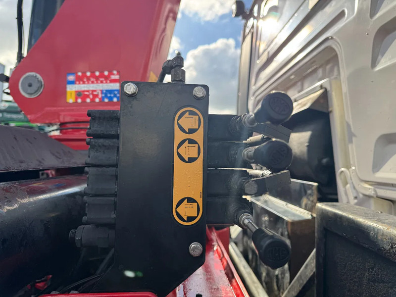 Camion - système de câble, Camion grue MAN TGA 35.440 8X2 - EURO 4 + HMF 2620K-RC 2018! + REMOTE + HYDRAUTO CABLE LIFT + LIFTING AXLE: photos 14 Camion - système de câble, Camion grue MAN TGA 35.440 8X2 - EURO 4 + HMF 2620K-RC 2018! + REMOTE + HYDRAUTO CABLE LIFT + LIFTING AXLE: photos 14