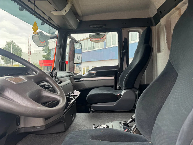 Crédit-bail MAN TGS 26.440 6X2 EURO 6 THERMO KING + LOAD LIFT MAN TGS 26.440 6X2 EURO 6 THERMO KING + LOAD LIFT: photos 12