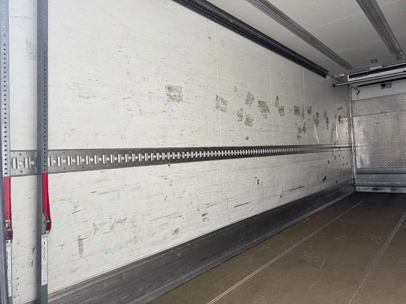 Crédit-bail MAN TGS 26.440 6X2 EURO 6 THERMO KING + LOAD LIFT MAN TGS 26.440 6X2 EURO 6 THERMO KING + LOAD LIFT: photos 16