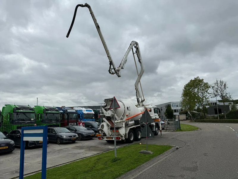 MAN TGS 35.400 8X4 PUTZMEISTER PUMP 21-3 + LIEBHERR MIXER - Camion pompe: photos 4 MAN TGS 35.400 8X4 PUTZMEISTER PUMP 21-3 + LIEBHERR MIXER - Camion pompe: photos 4